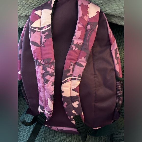 Backpack - Picture 2 of 4